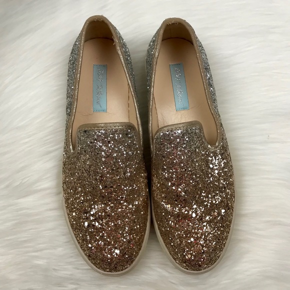 Betsey Johnson Eve Gold Glitter Sneaker Size 9 EUC - Picture 2 of 8